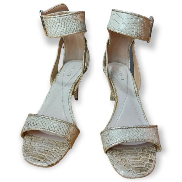 Alfani Casedy Creamy Gold Sandals Size 6 - Picture 3 of 12